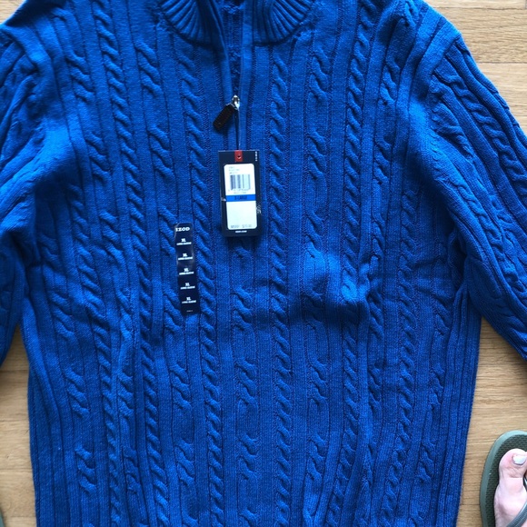 Izod men’s cable knit sweater - Picture 2 of 4